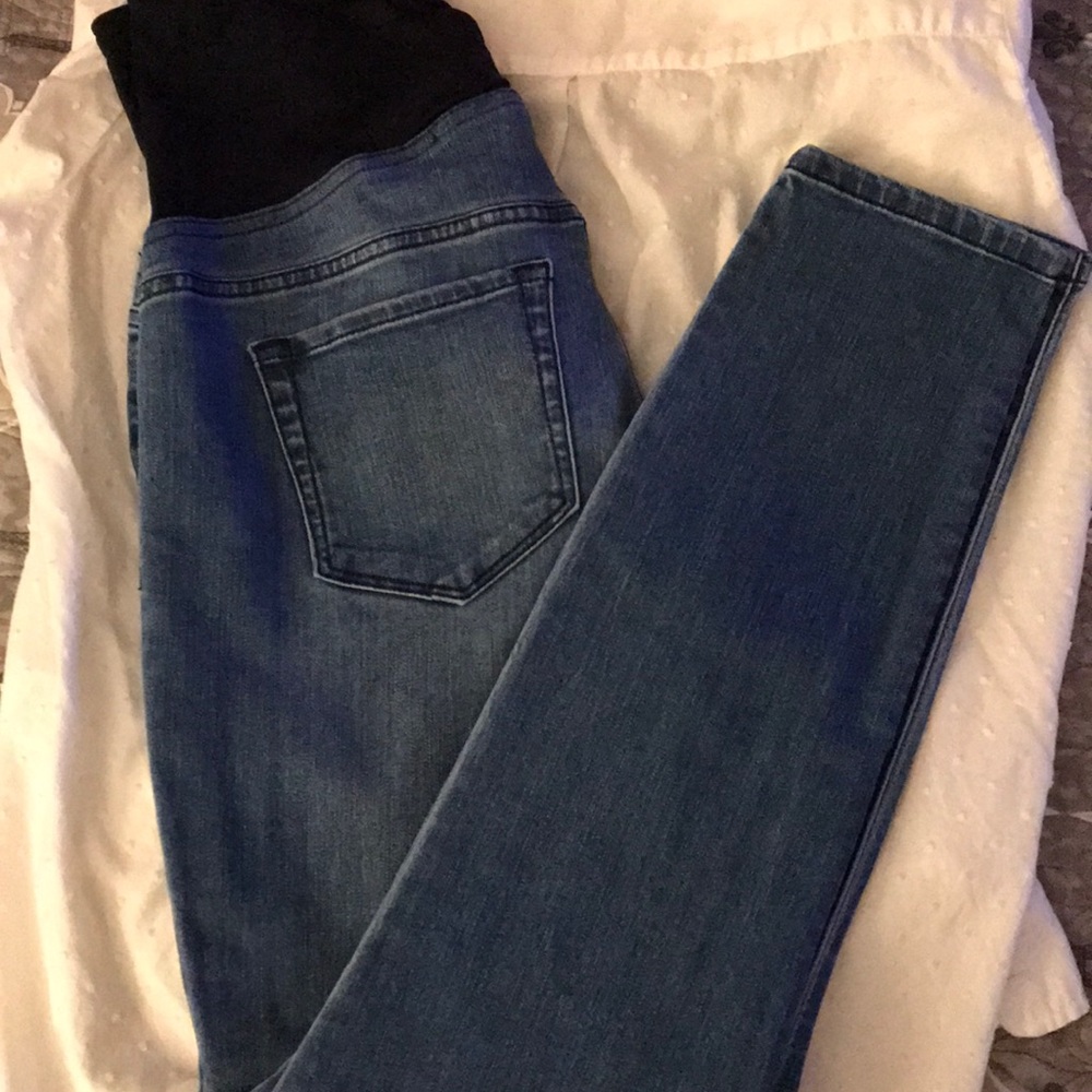 Maternity jeggings